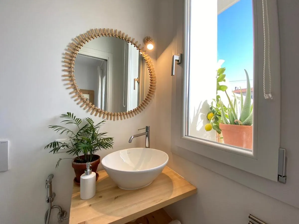 Bed & Breakfast Pathos Guest House Quarto dʼAltino